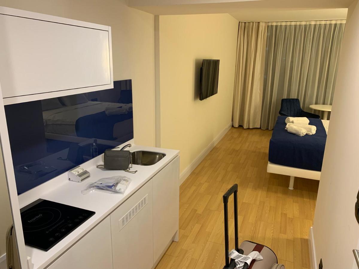 Luxury Studio With Ocean View Batumi Kültér fotó